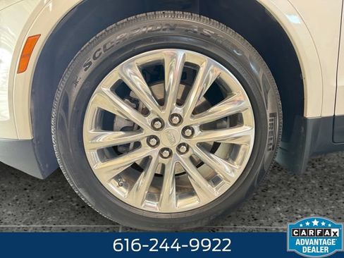 Used 2017 Cadillac XT5 Platinum AWD/4WD image 24