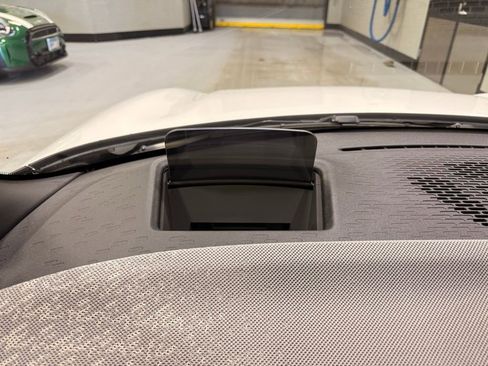 Used 2026 MINI Cooper 4-Door Hardtop image 15