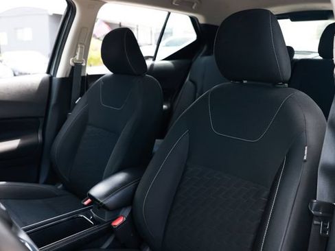 Used 2021 Nissan Kicks SV FWD image 9