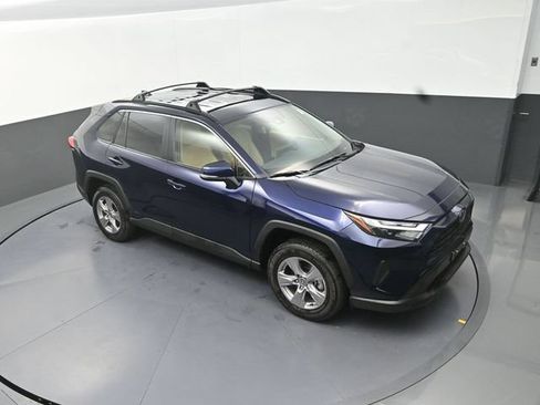 Used 2025 Toyota RAV4 XLE AWD/4WD image 22