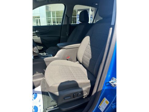 Used 2024 Chevrolet Equinox LT AWD/4WD image 11