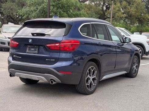 Used 2019 BMW X1 xDrive28i w/ Convenience Package image 3