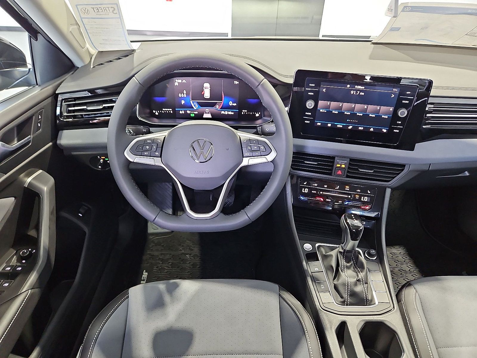 New 2027 Volkswagen Jetta SE FWD image 14
