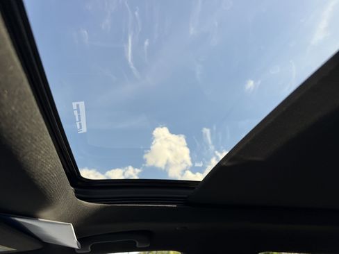 Certified 2022 Cadillac XT5 Sportv w/ Technology Package image 22