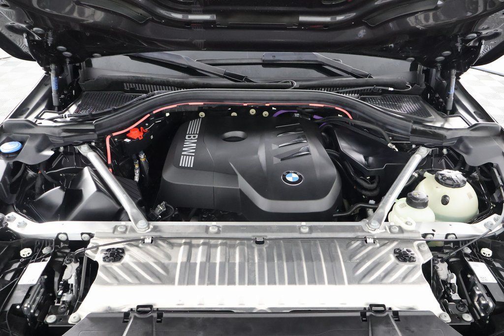 Used 2025 BMW X3 xDrive30i w/ Premium Package AWD/4WD image 12
