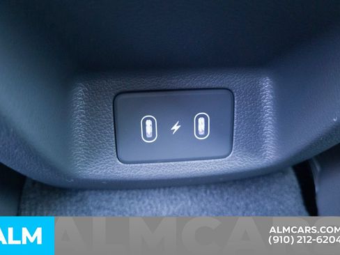 Used 2025 Hyundai Sonata SEL FWD image 19