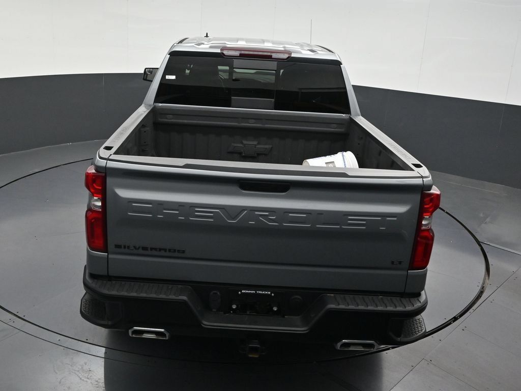 Used 2024 Chevrolet Silverado 1500 LT Trail Boss w/ Convenience Package II AWD/4WD image 19
