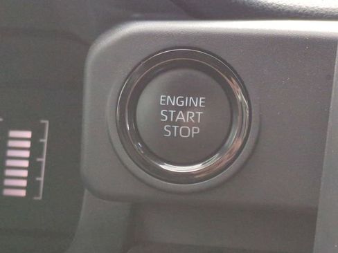 Used 2024 Toyota Tacoma SR5 image 31