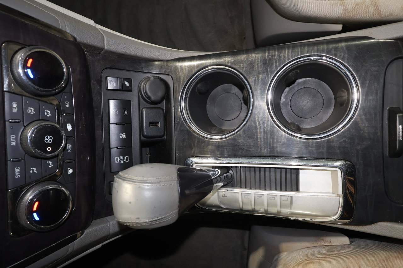 Used 2015 Buick Enclave Premium FWD image 9