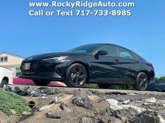 Used 2022 Hyundai Elantra SEL image 1