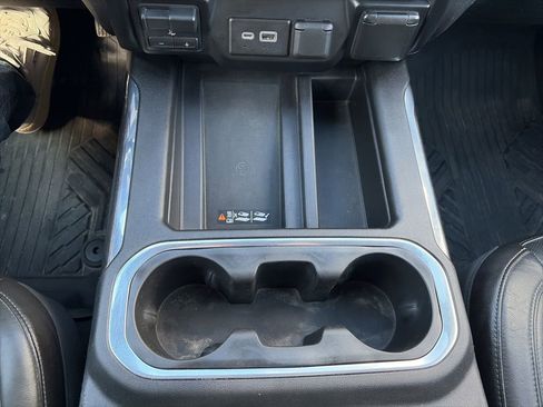 Used 2020 Chevrolet Silverado 1500 LTZ image 22