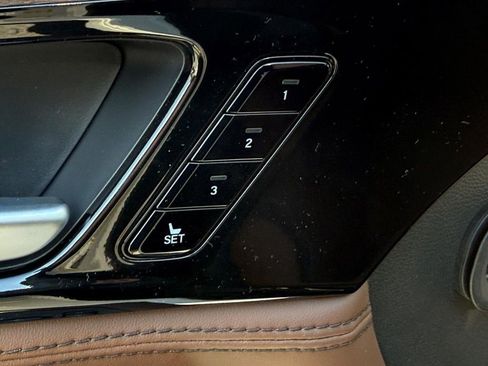 Certified 2026 Acura MDX SH-AWD w/ Advance Package image 12