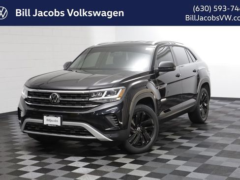 Used 2023 Volkswagen Atlas Cross Sport SE w/ Black Wheel Package AWD/4WD image 1