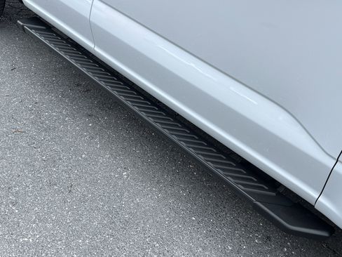 Used 2022 Ford F150 XLT w/ Equipment Group 302A High image 10