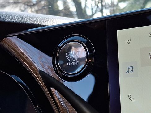 Certified 2024 Lexus RX 350 Premium image 23