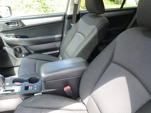 Used 2015 Subaru Outback 2.5i Premium AWD/4WD image 17