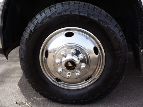 Used 2012 RAM 3500 ST w/ Chrome Appearance Group image 34