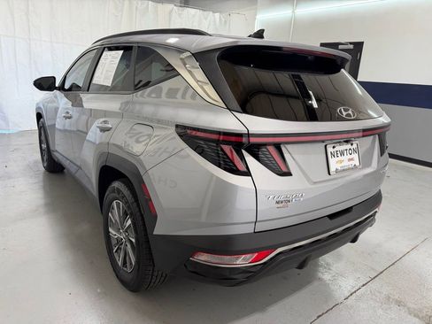 Used 2022 Hyundai Tucson Blue AWD/4WD image 35