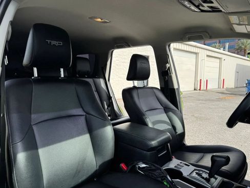 Used 2023 Toyota 4Runner TRD Sport w/ Technology Package AWD/4WD image 16