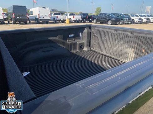 Used 2025 RAM 1500 Laramie w/ Sport Appearance Package AWD/4WD image 10