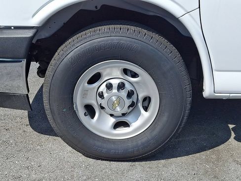 New 2026 Chevrolet Express 3500 w/ Power Convenience Package RWD image 6