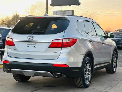 Used 2016 Hyundai Santa Fe SE image 7