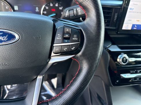 Used 2022 Ford Explorer ST-Line image 16