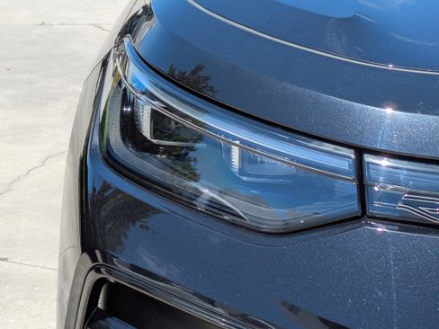 New 2026 Volkswagen Tiguan SE R-Line AWD/4WD image 10