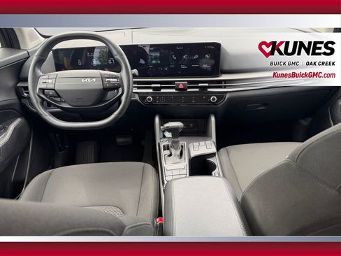 Used 2026 Kia Sportage LX FWD image 22