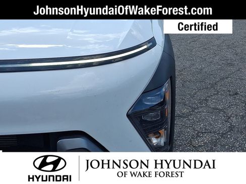 Certified 2025 Hyundai Kona SEL FWD image 19