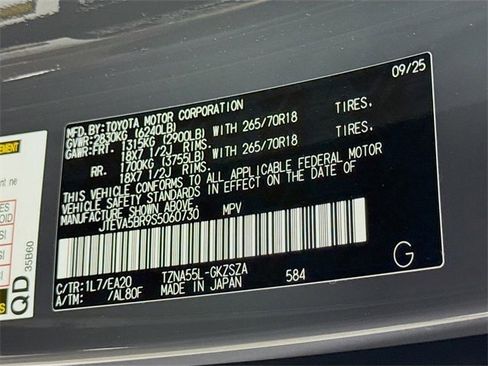 New 2025 Toyota 4Runner TRD Off-Road Premium image 32