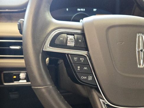 Used 2023 Lincoln Nautilus Reserve w/ Equipment Group 201A AWD/4WD image 27