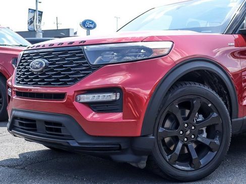Certified 2024 Ford Explorer ST-Line w/ Class IV Trailer Tow Package AWD/4WD image 3
