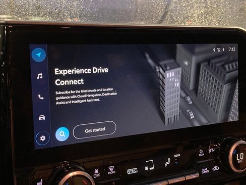 Used 2023 Toyota Highlander Limited image 22