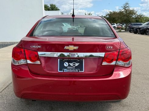 Used 2011 Chevrolet Cruze LTZ FWD image 4