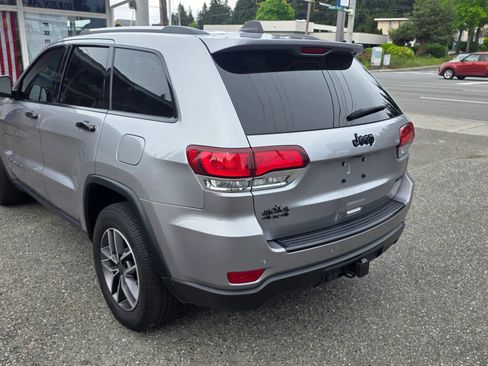 Used 2020 Jeep Grand Cherokee Limited w/ Trailer Tow Group IV AWD/4WD image 7