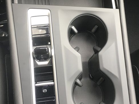 New 2026 Volkswagen Atlas SE AWD/4WD image 11