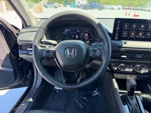 Used 2026 Honda Accord EX-L image 13