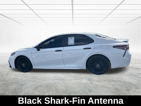 Used 2021 Toyota Camry SE AWD/4WD image 8