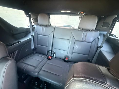 Used 2023 Chevrolet Tahoe RST w/ Luxury Package AWD/4WD image 29