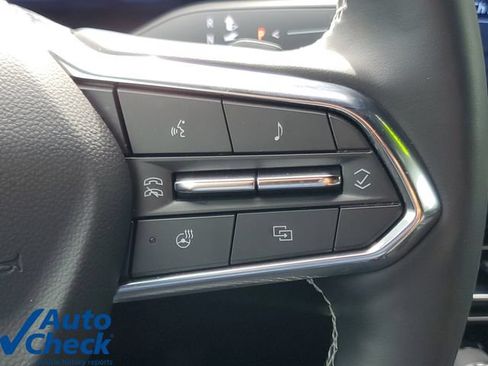 Certified 2025 Chevrolet Traverse LT FWD image 24