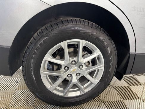 Used 2024 Chevrolet Equinox LT image 29