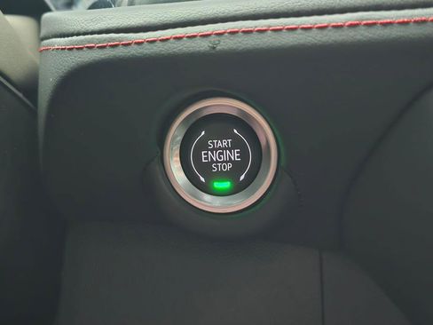 Used 2025 Chevrolet Tahoe RST w/ RST Performance Edition image 32