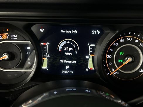 Certified 2025 Jeep Wrangler Sahara image 17