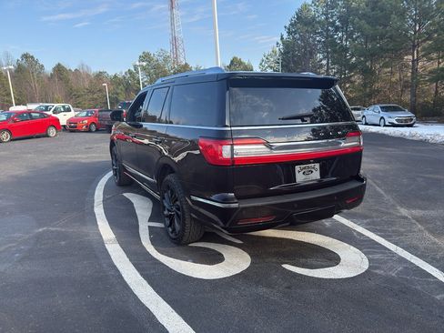 Used 2021 Lincoln Navigator Reserve image 7