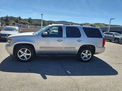 Used 2013 Chevrolet Tahoe LS w/ Convenience Package image 2