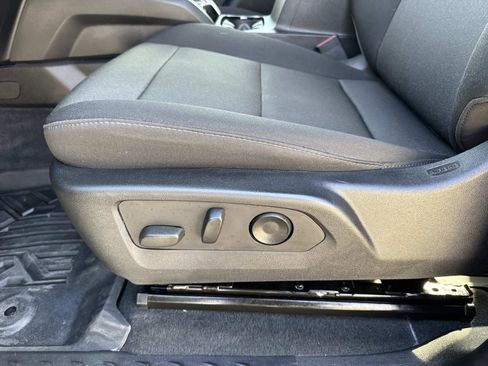 Used 2023 Chevrolet Colorado Trail Boss w/ Advanced Trailering Package image 16