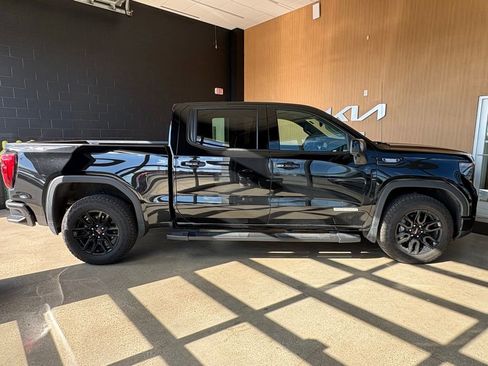 Used 2025 GMC Sierra 1500 Elevation w/ Elevation Premium Package AWD/4WD image 16