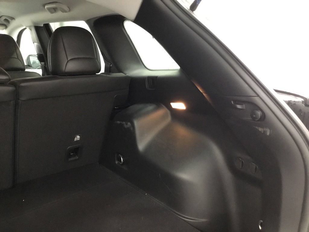 Used 2021 Jeep Cherokee Latitude Lux AWD/4WD image 16