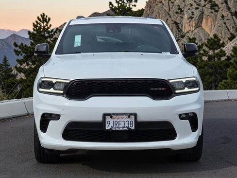 Used 2023 Dodge Durango GT image 3
